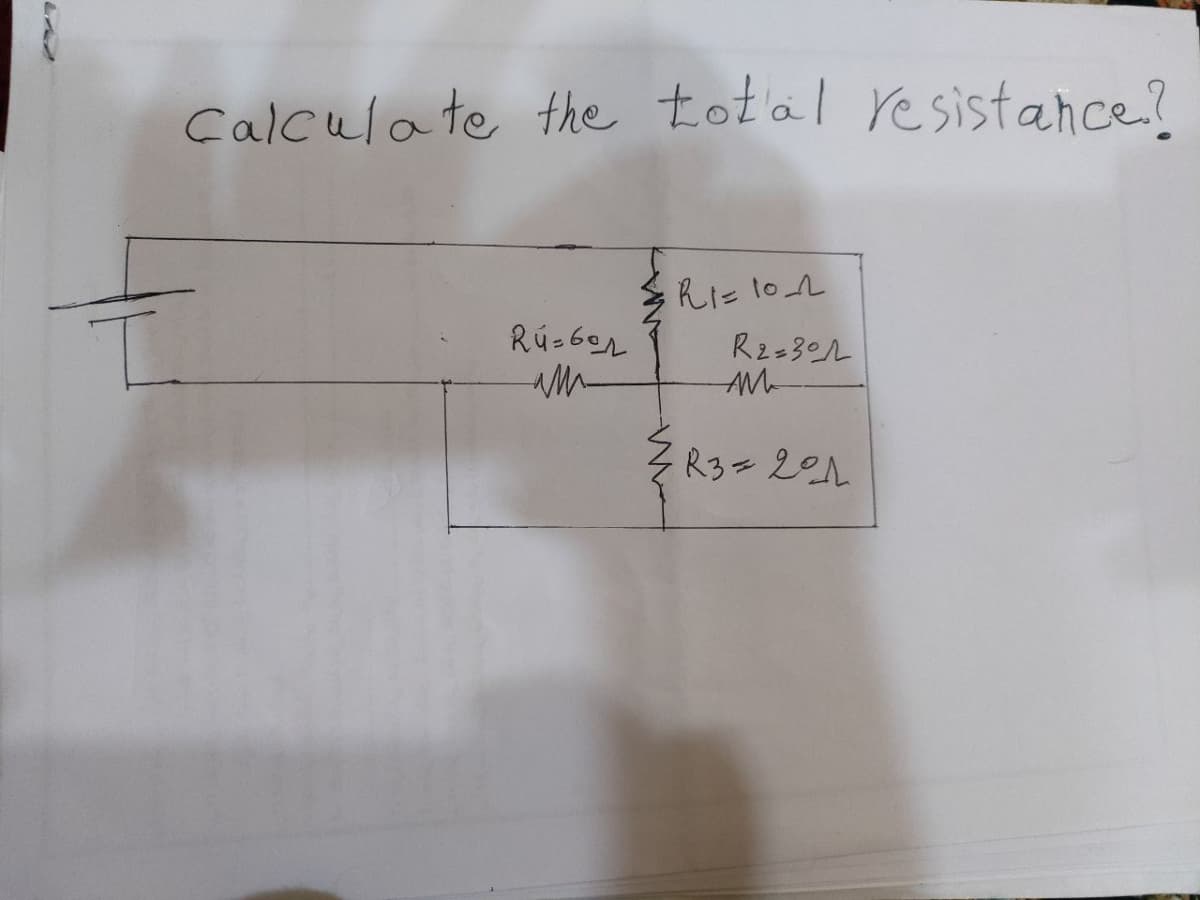 Calcula te the total resistance?
RI=102
R2=301
AM
Z R3= 20A
