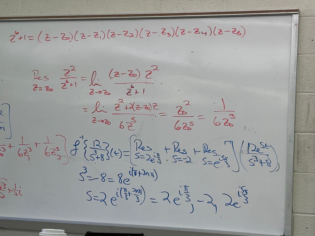 2+1= (2-2) (2-2) (2-22)(Z-Z3)(Z-24) (2-25)
Des 2-1 -1 (2-20) 22
Z=Z0
=
=
Z-Zo
Z + 1
Z
2
li 2² +2(2-30)2 22
Z-020 6Z
67
685
い
3
630
Res + Res + Res
5=23.5=-2 S=è
12
623 623
影
Rese
)=
53³+8
Hi
S=
5=2+) = 2-2, 2
3=-8=8e
F