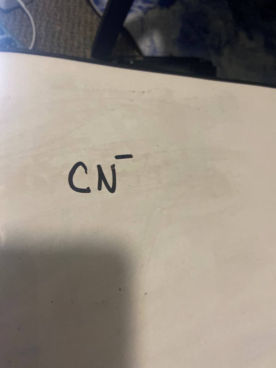 CN
